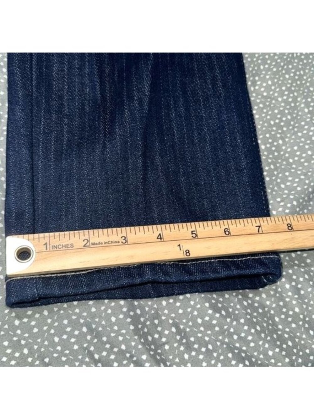 Levis Size 8 Womens Dark Wash Denim Jeans Modern Fit Straight Leg - Picture 9 of 10